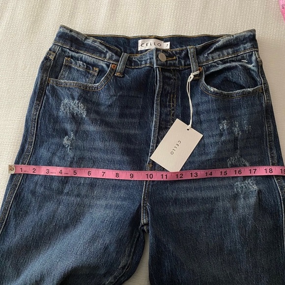 NWT Two Toned Wide Leg Parted Ankle Jeans - Picture 6 of 15